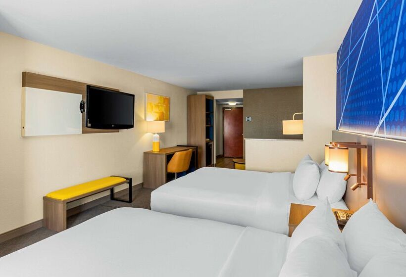 ホテル Comfort Suites Vacaville Napa Valley Area