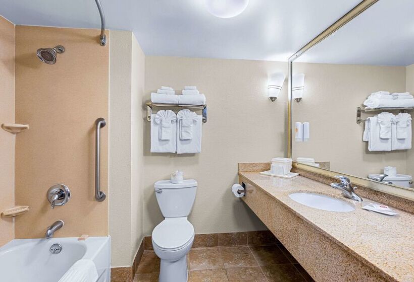 בית מלון כפרי Comfort Suites Vacaville Napa Valley Area