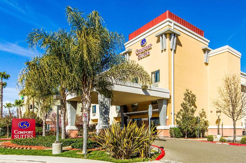 בית מלון כפרי Comfort Suites Vacaville Napa Valley Area