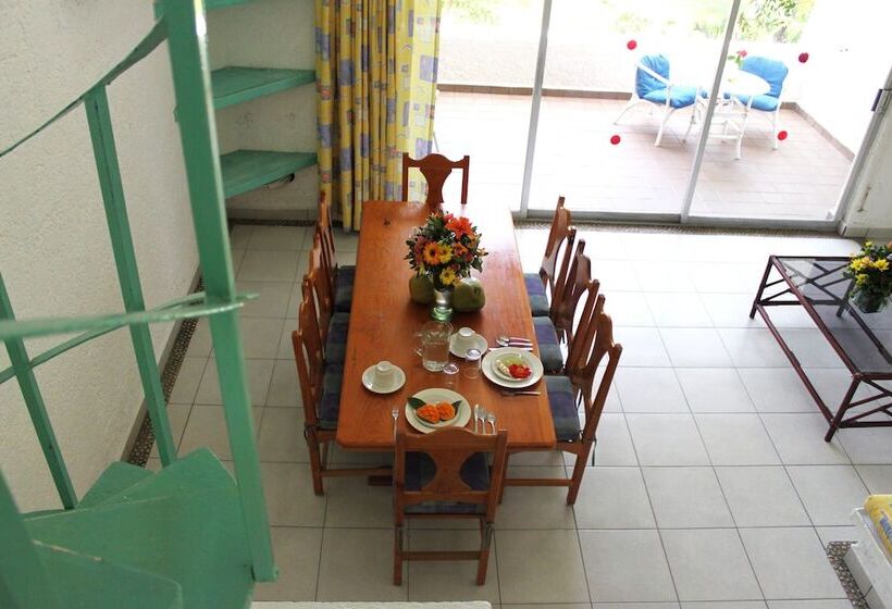 ホテル Coral Ixtapa