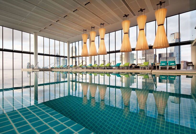 호텔 Crown Metropol Melbourne