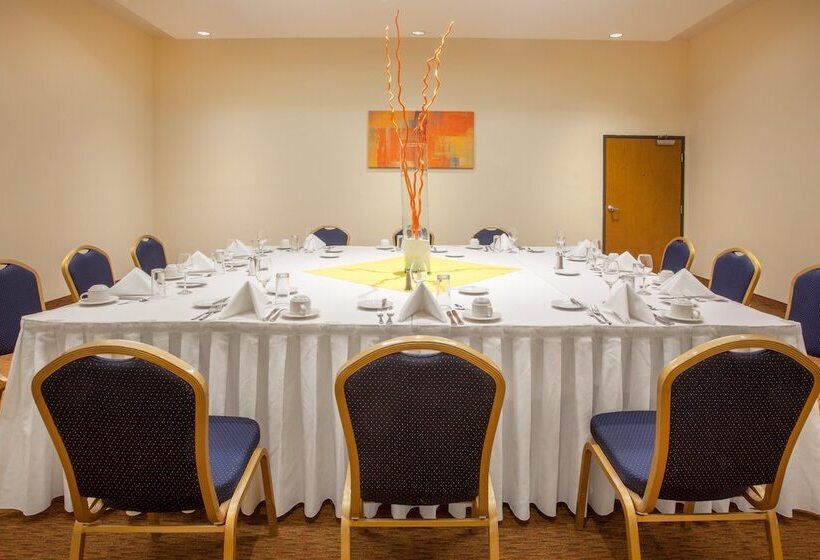 Отель Crowne Plaza Monterrey Aeropuerto, An Ihg