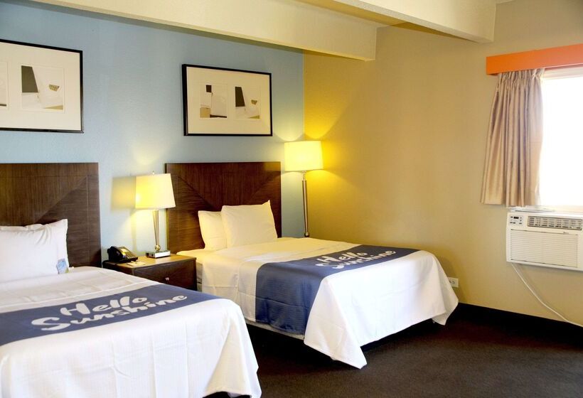 هتل Days Inn By Wyndham Denver Downtown
