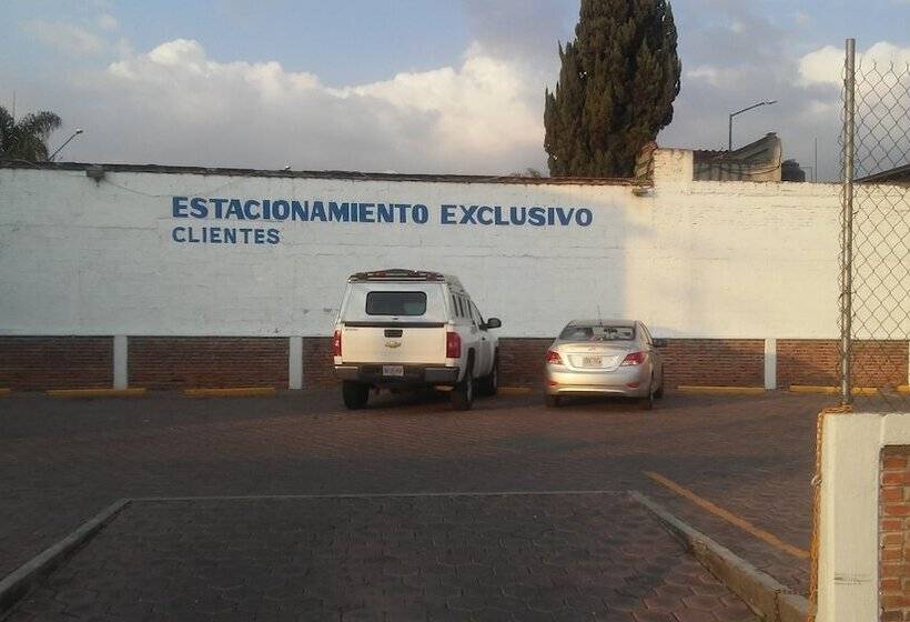 فندق Del Angel, Apizaco