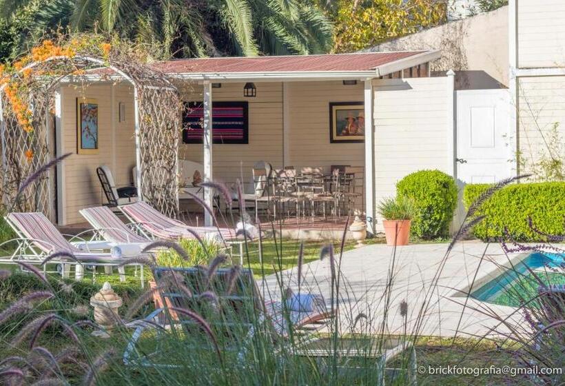 هتل Delvino Boutique