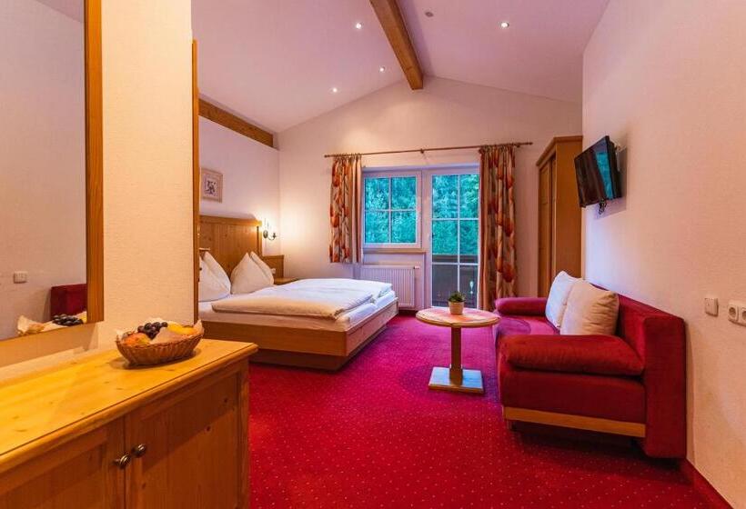 ホテル Der Schmittenhof