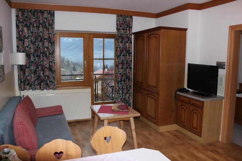 ホテル Der Schmittenhof