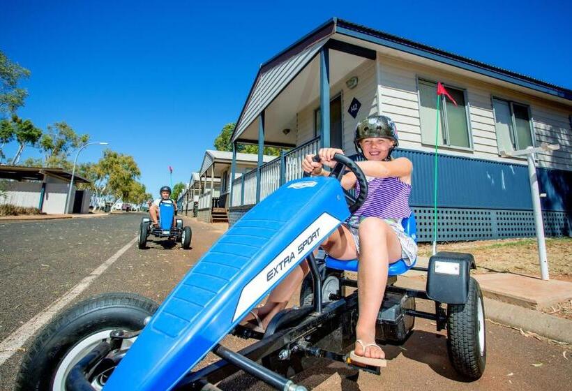 בית מלון כפרי Discovery Parks  Pilbara Karratha