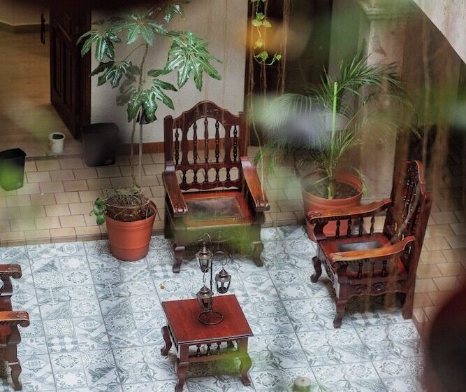 هتل Don Quijote Plaza Guadalajara Centro Historico