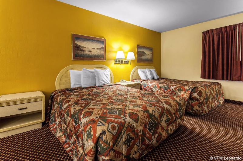 Отель Downtown Inn