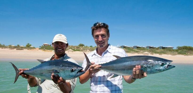 هتل Eco Beach Wilderness Retreat