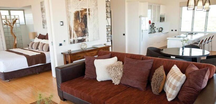 هتل Eco Beach Wilderness Retreat