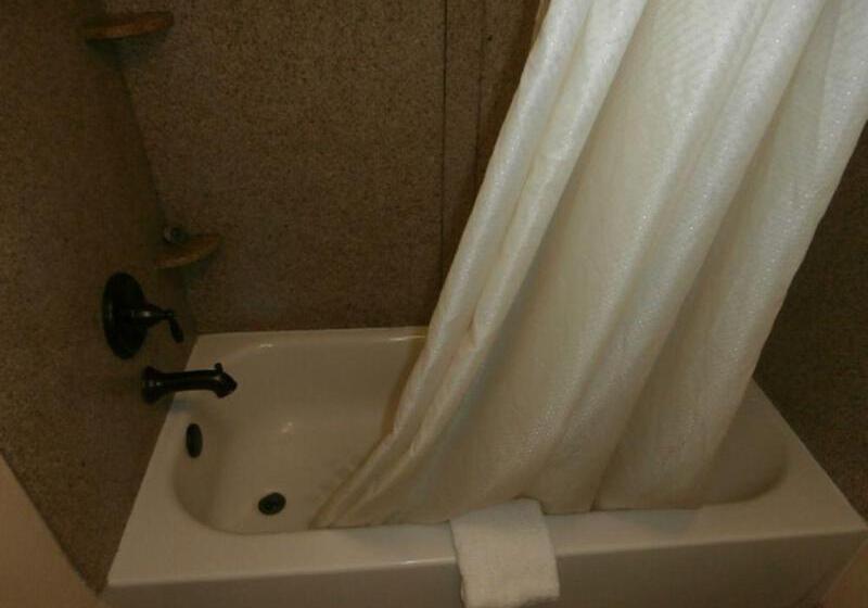 فندق Econo Lodge