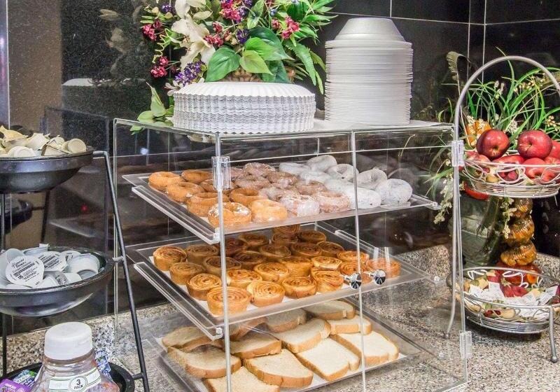 فندق Econo Lodge