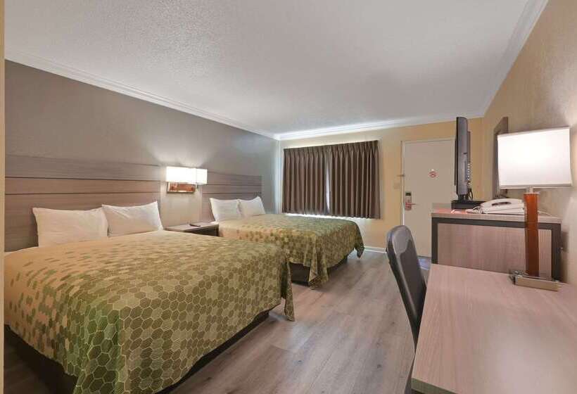 فندق Econo Lodge Woodland Near I 5