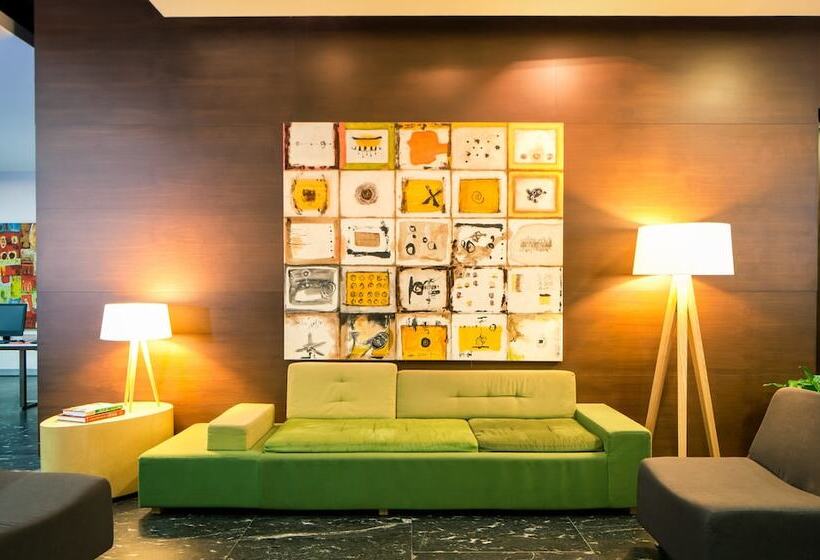 酒店 Fiesta Inn Monterrey Tecnologico