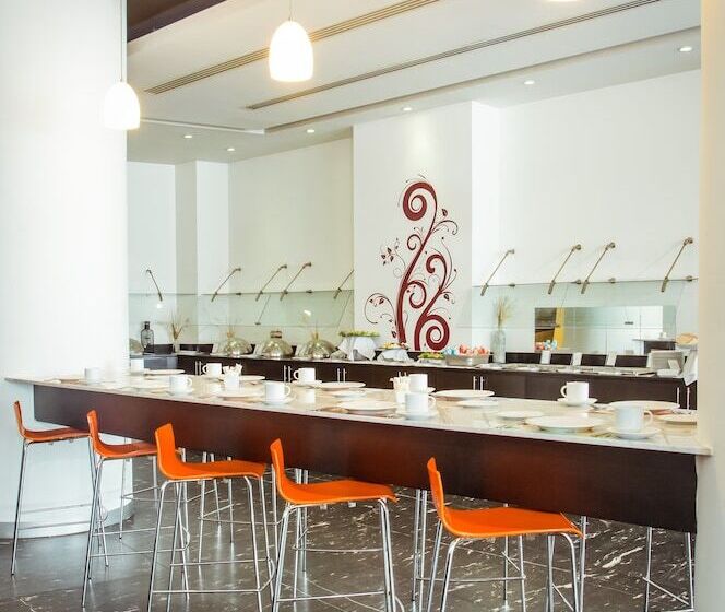 酒店 Fiesta Inn Monterrey Tecnologico