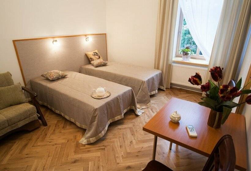 هتل Florens Boutique