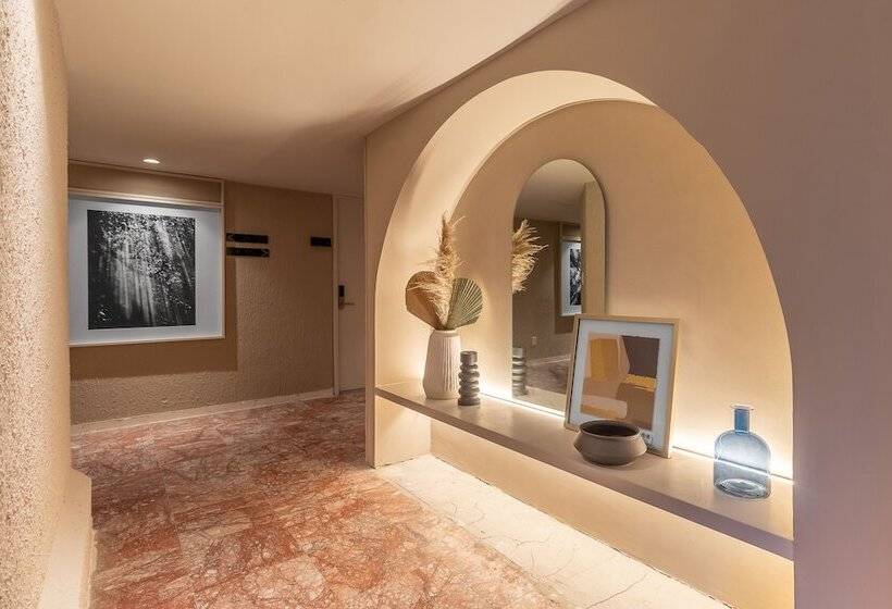 בית מלון כפרי Oliva Plaza