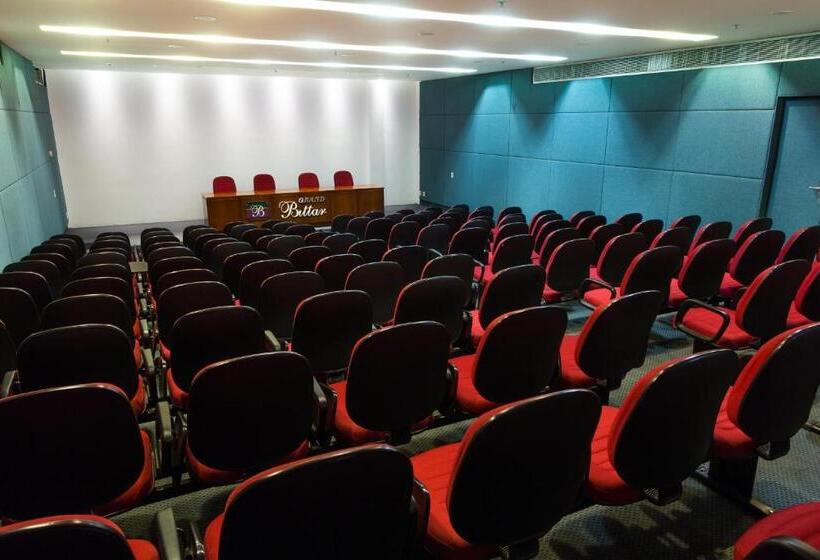 בית מלון כפרי Grand Bittar