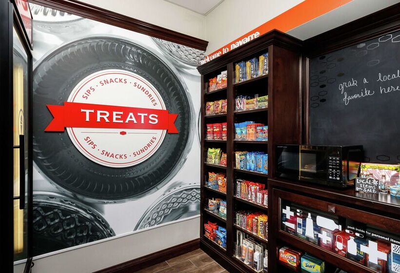 فندق Hampton Inn & Suites Navarre