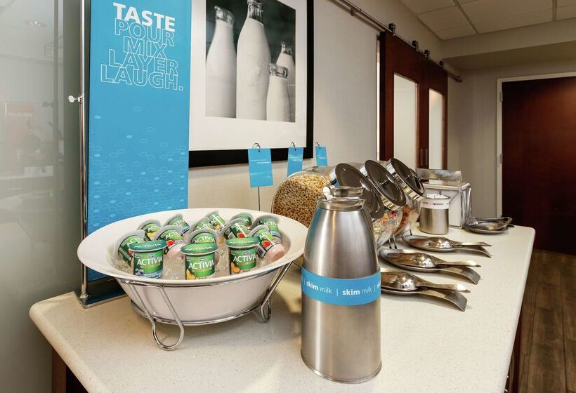 فندق Hampton Inn & Suites Navarre