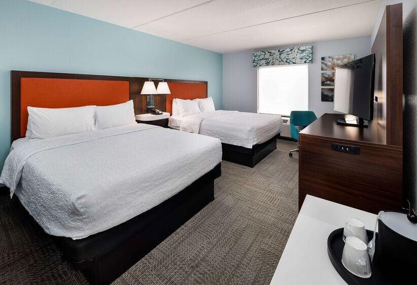 فندق Hampton Inn & Suites Navarre