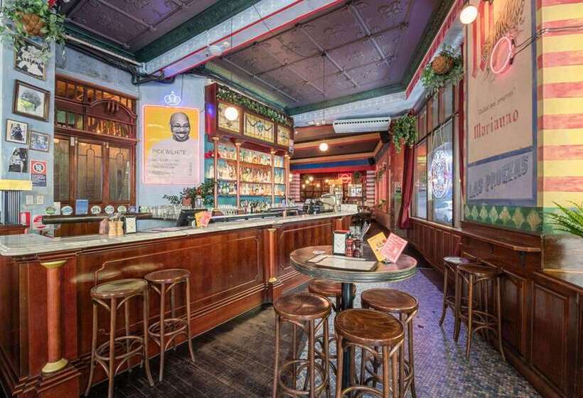 Harry, Ascend Hotel Collection