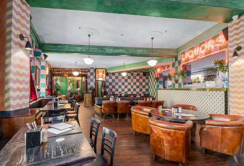 Harry, Ascend Hotel Collection