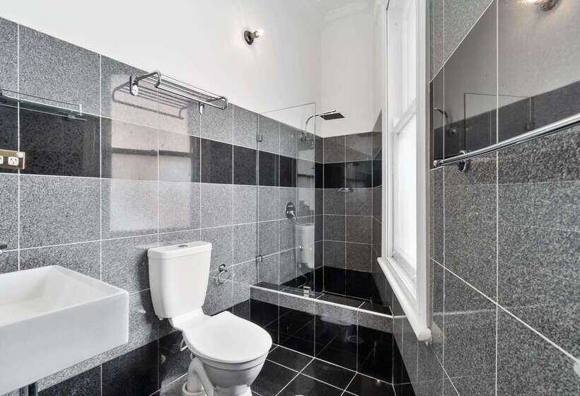 Harry, Ascend Hotel Collection