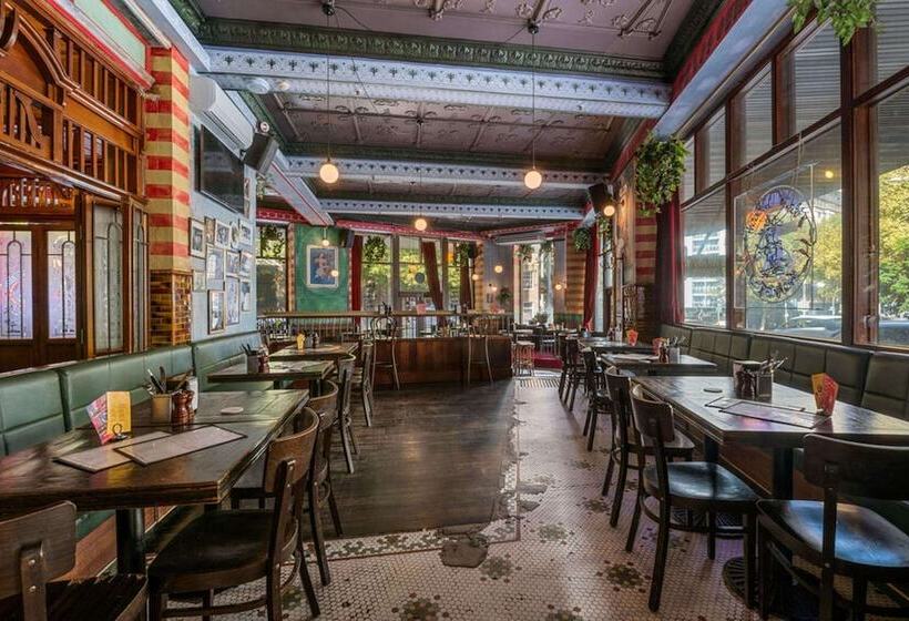 Harry, Ascend Hotel Collection