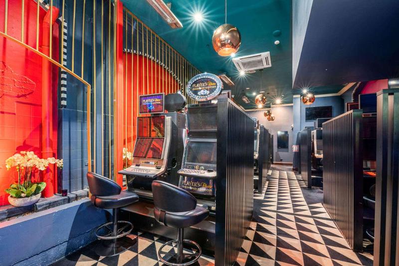 Harry, Ascend Hotel Collection