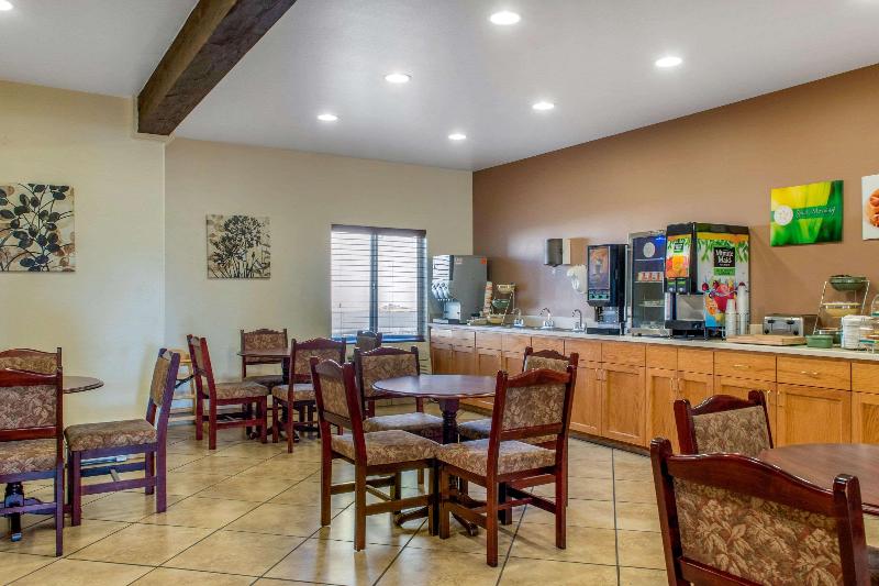 فندق Helena Inn   Airport