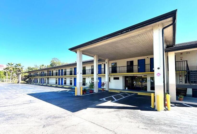 فندق High Springs Inn