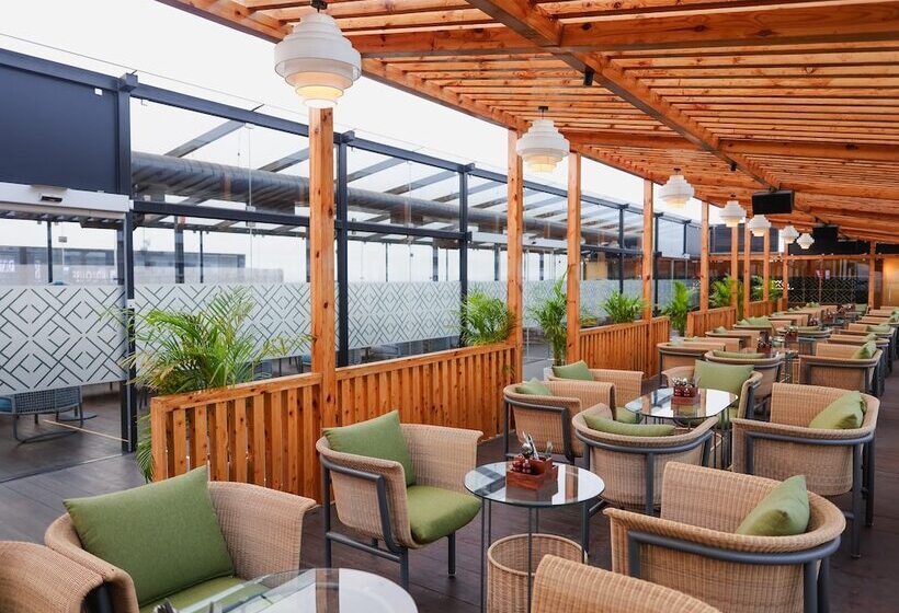 Отель Hilton Chennai