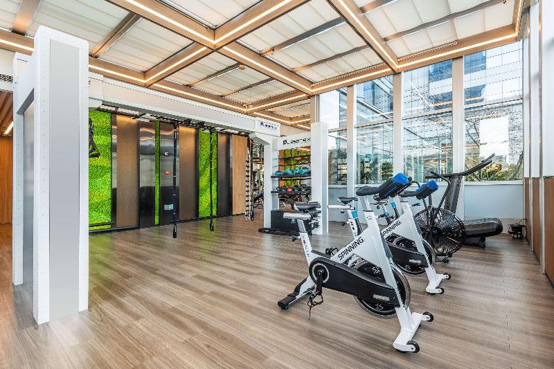 هتل Hilton Shanghai Hongqiao