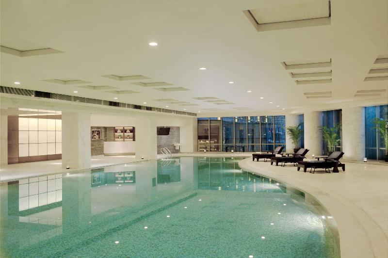 هتل Hilton Shanghai Hongqiao