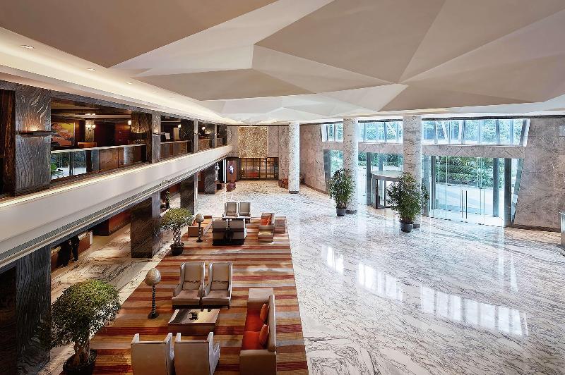 هتل Hilton Shanghai Hongqiao