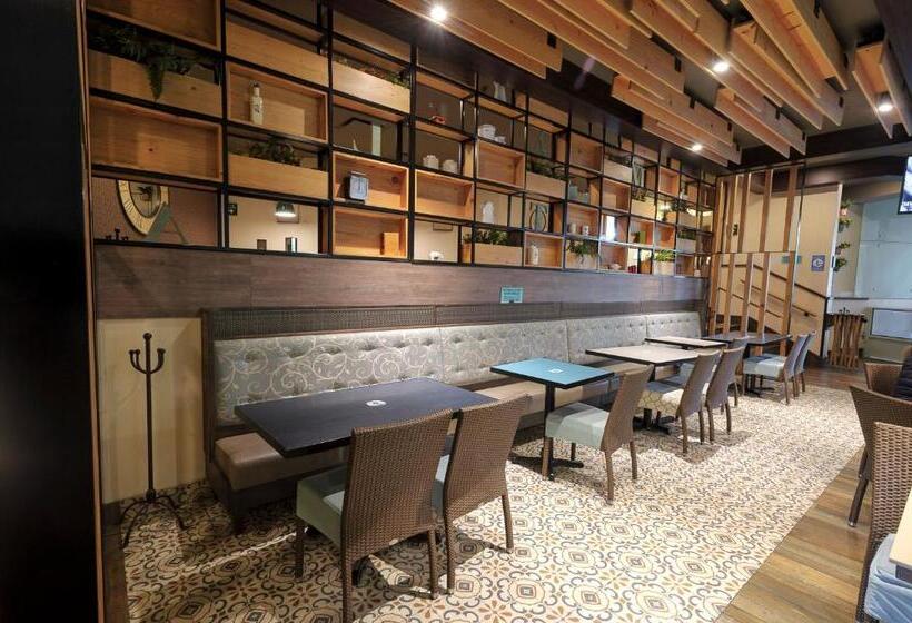 Holiday Inn Hotel & Suites Medica Sur By Ihg