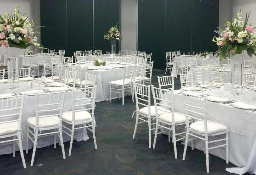 هتل Holiday Inn Campeche, An Ihg