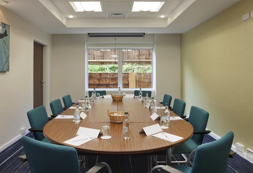 호텔 Holiday Inn Express Cambridge Duxford M11 Jct 10, An Ihg