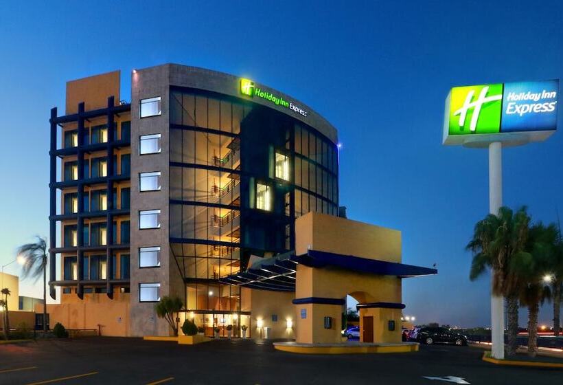 فندق Holiday Inn Express Nuevo Laredo, An Ihg