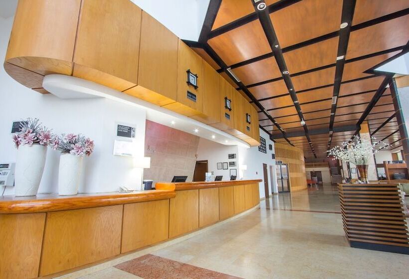 فندق Holiday Inn Express Nuevo Laredo, An Ihg