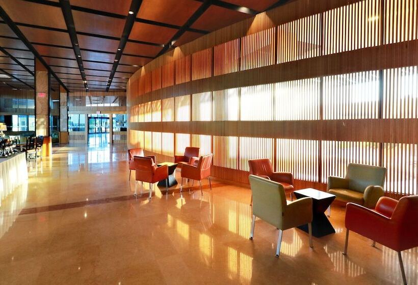 فندق Holiday Inn Express Nuevo Laredo, An Ihg