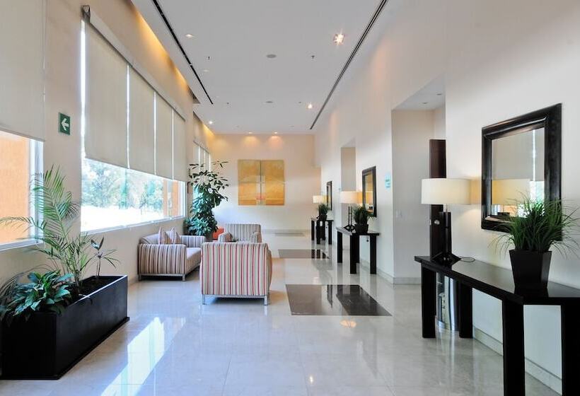 בית מלון כפרי Holiday Inn Uruapan, An Ihg