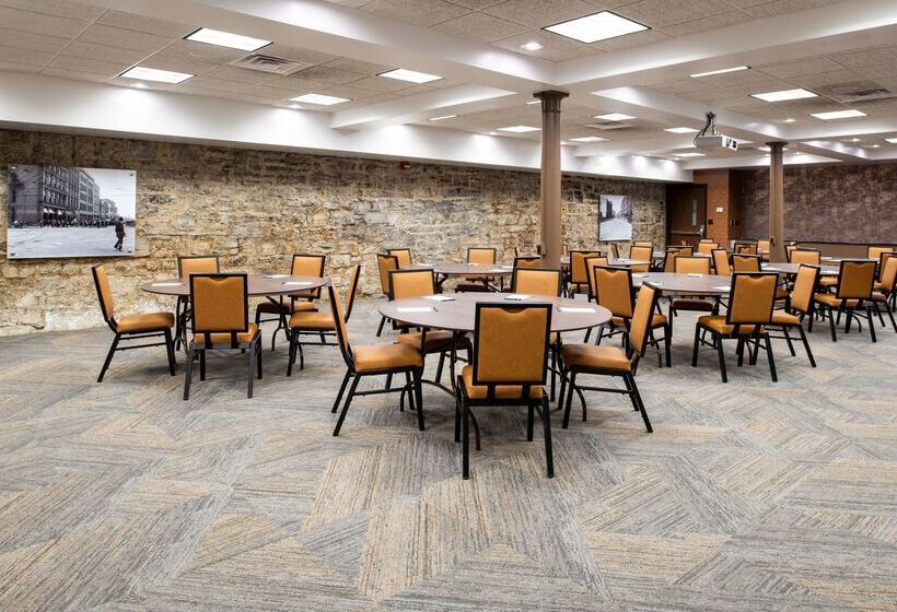 호텔 Homewood Suites By Hilton Indianapolisdowntown