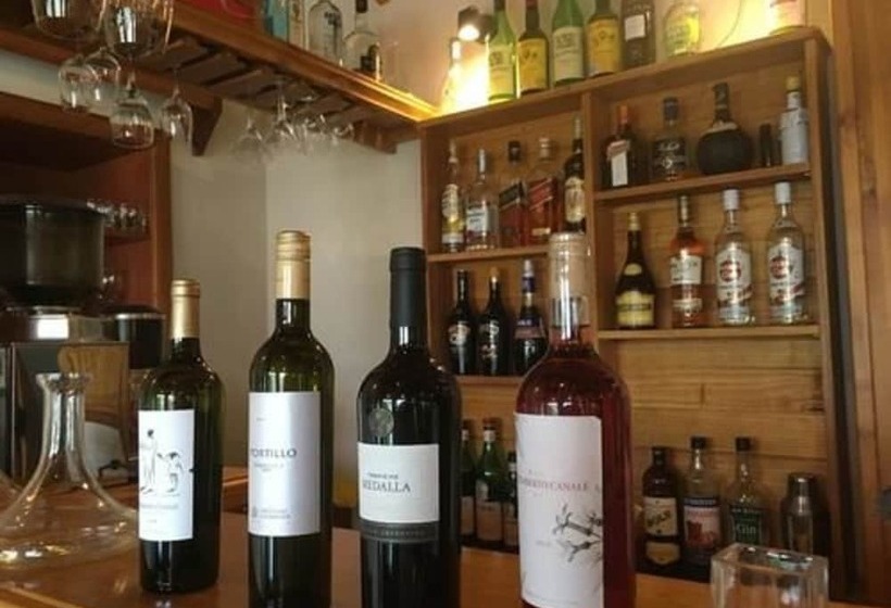 ホテル Hosteria Senderos