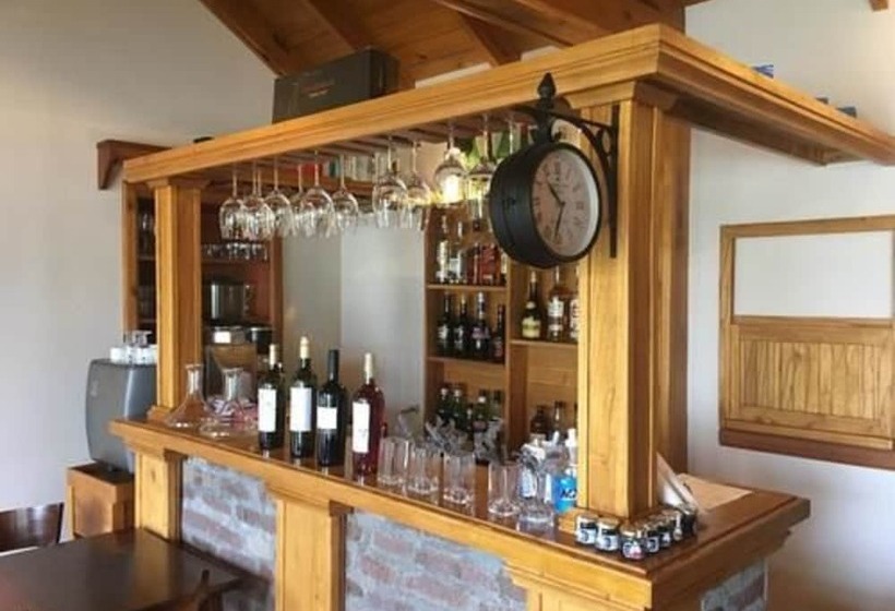 ホテル Hosteria Senderos