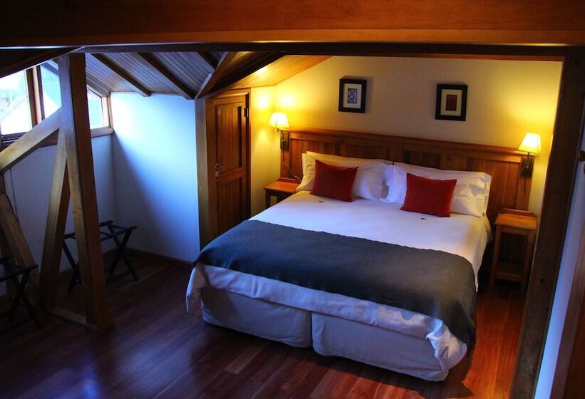 ホテル Hosteria Senderos