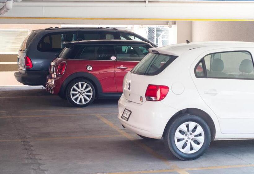 Ibeurohotel Guadalajara Expo